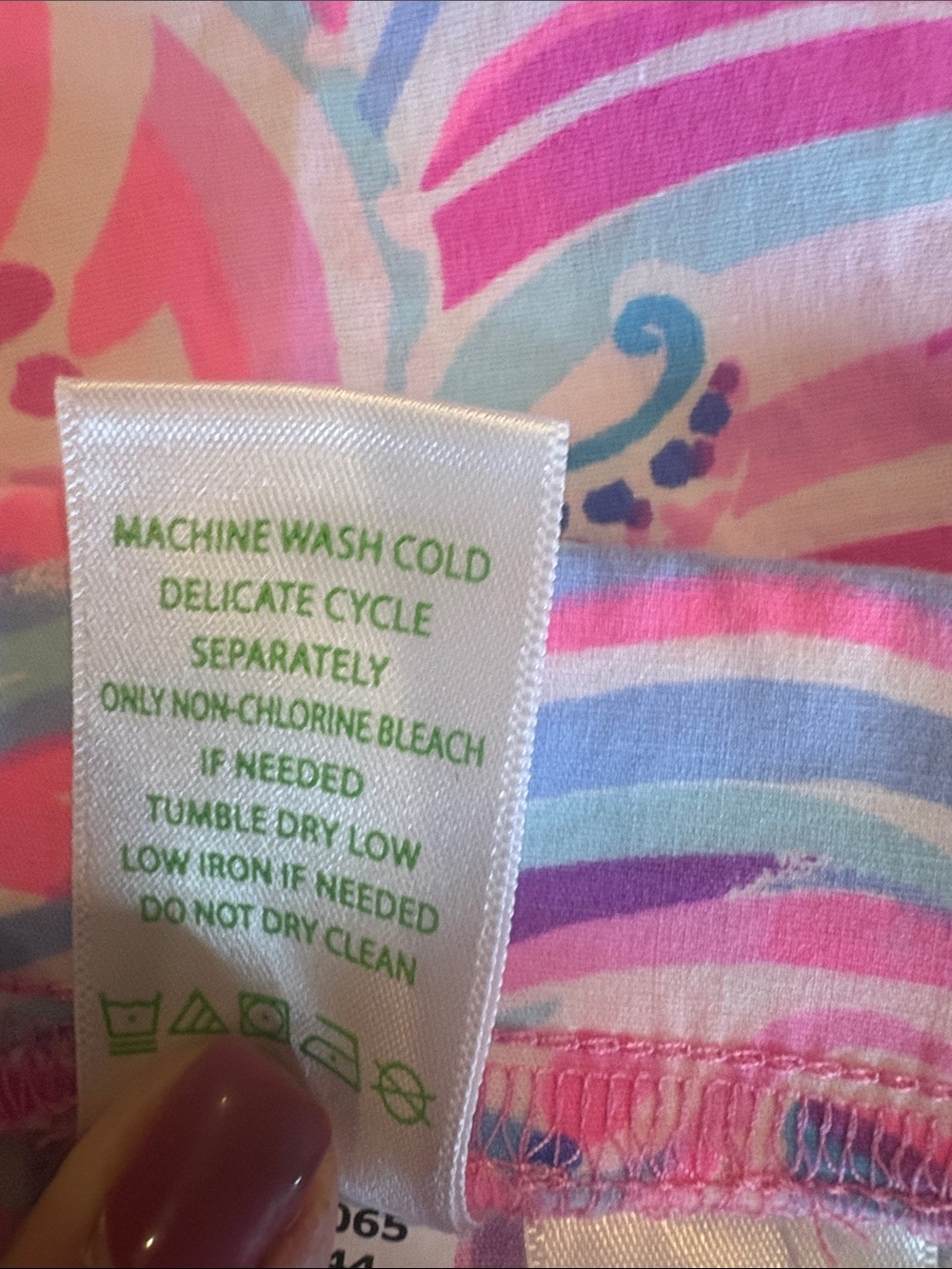 LILLY PULITZER Ocean View Short Prosecco Pink Don't Be Jelly Size; M; EUC - Picture 13 of 13